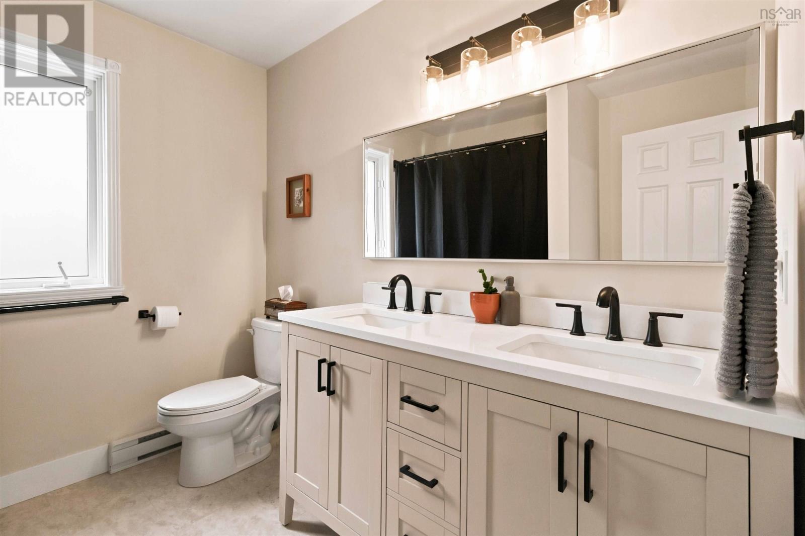67 Thorncrest Court Property Photo 24