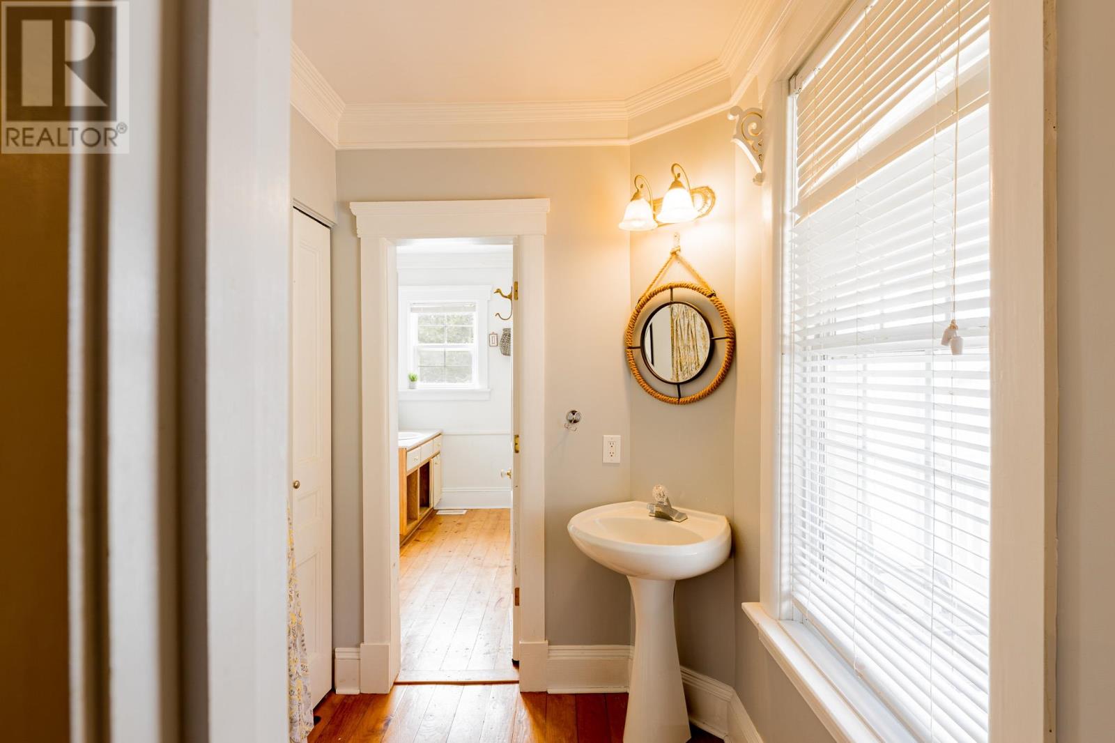 3905 St. Mary's Road Property Photo 10