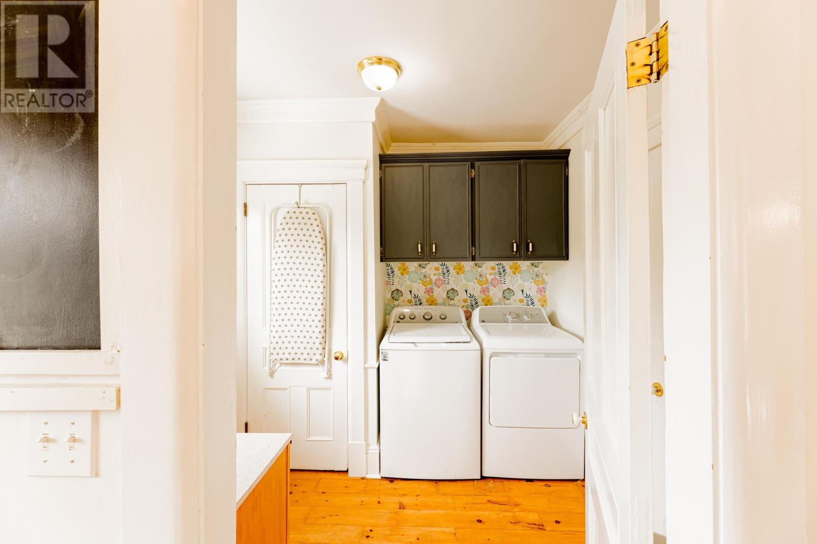 3905 St. Mary's Road Property Photo 14