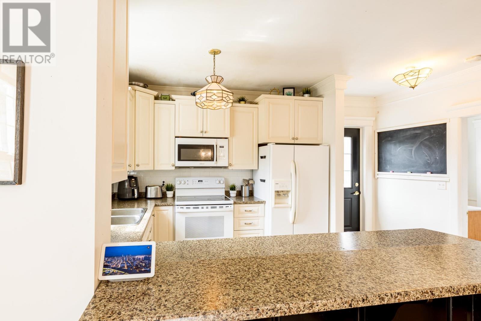 3905 St. Mary's Road Property Photo 22