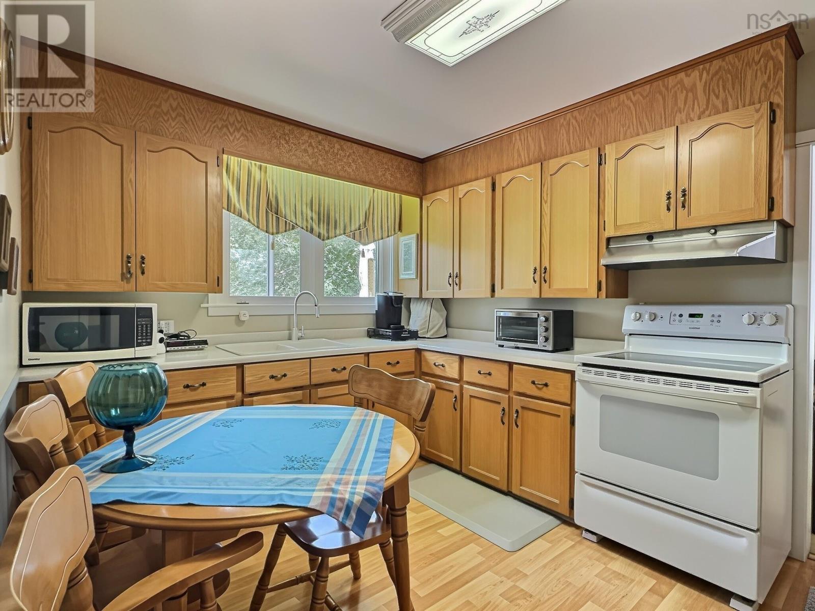 63 Lane Avenue Property Photo 2