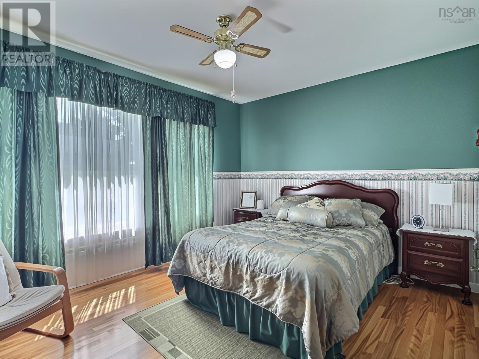 63 Lane Avenue Property Photo 12