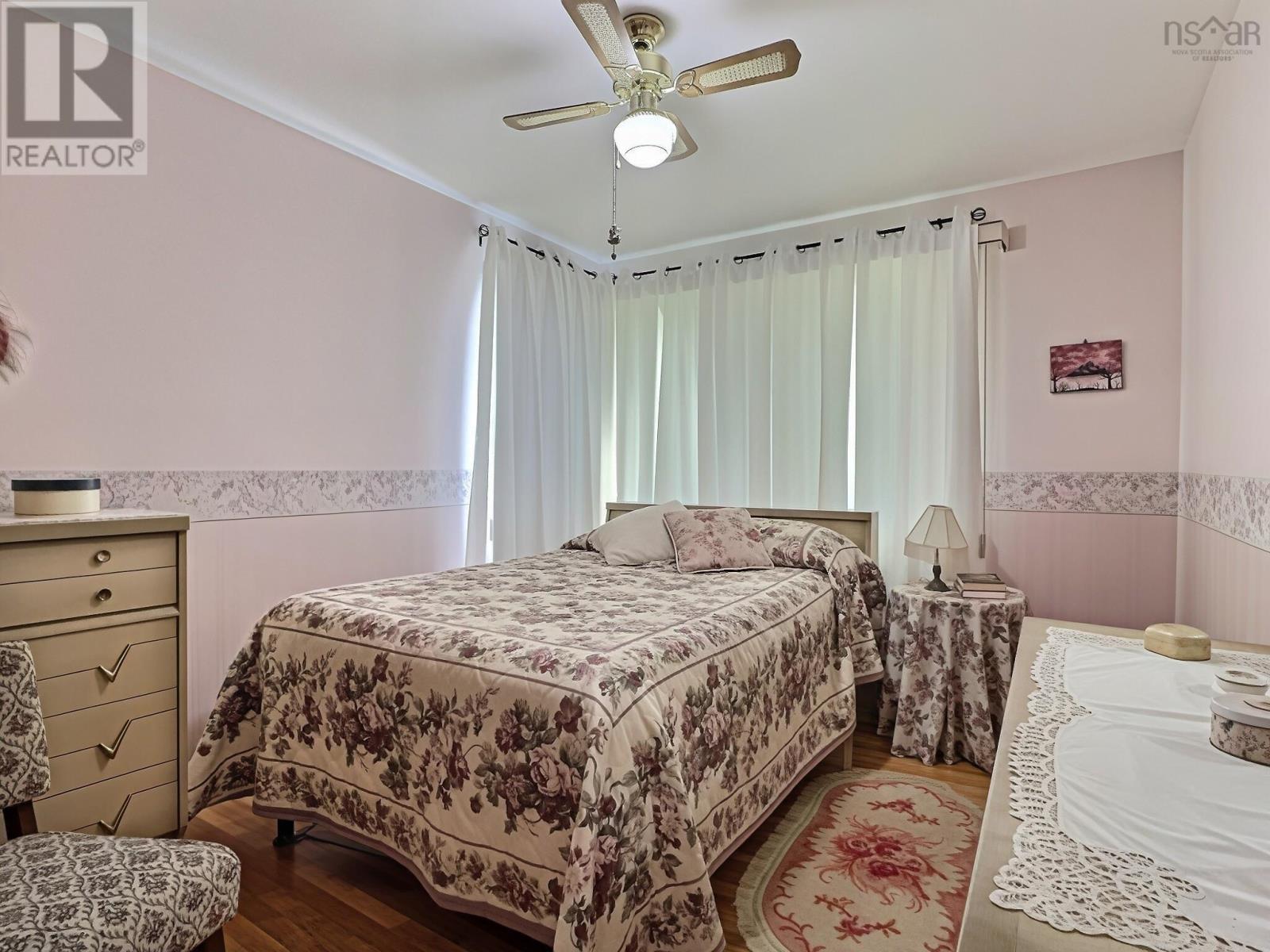 63 Lane Avenue Property Photo 15