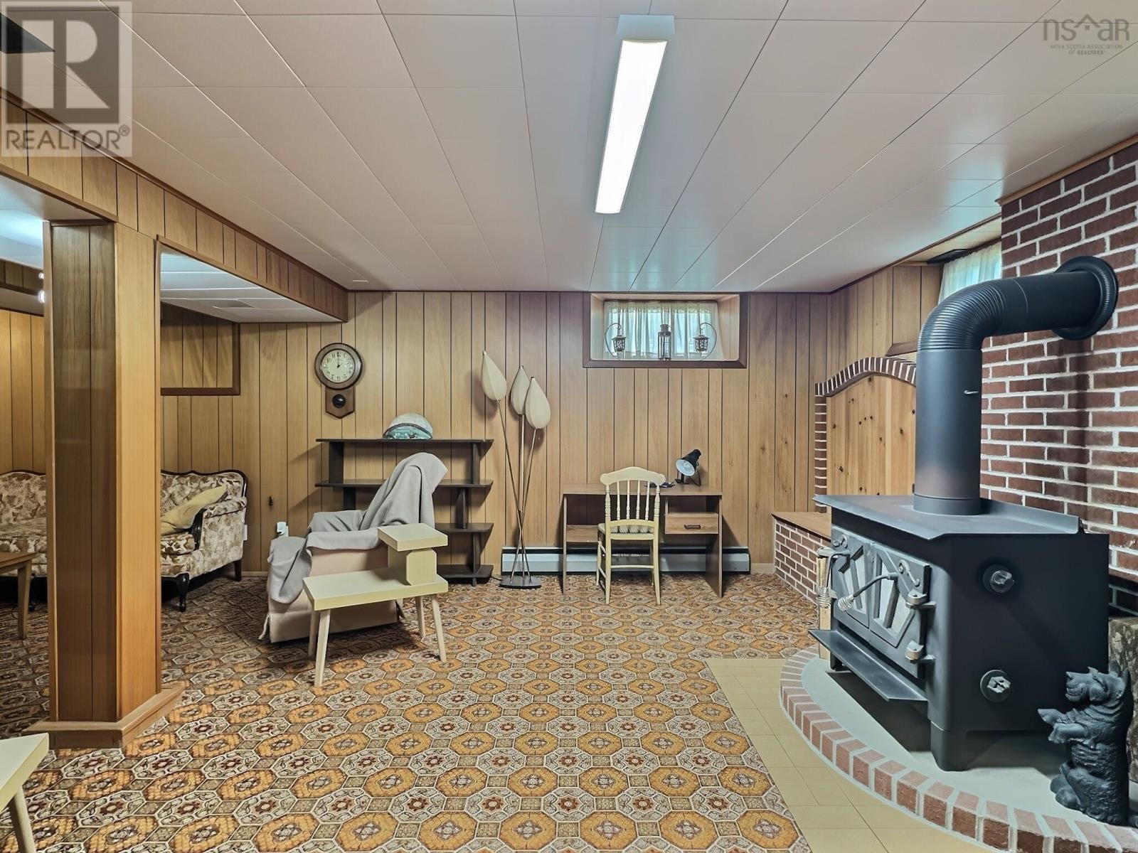 63 Lane Avenue Property Photo 16