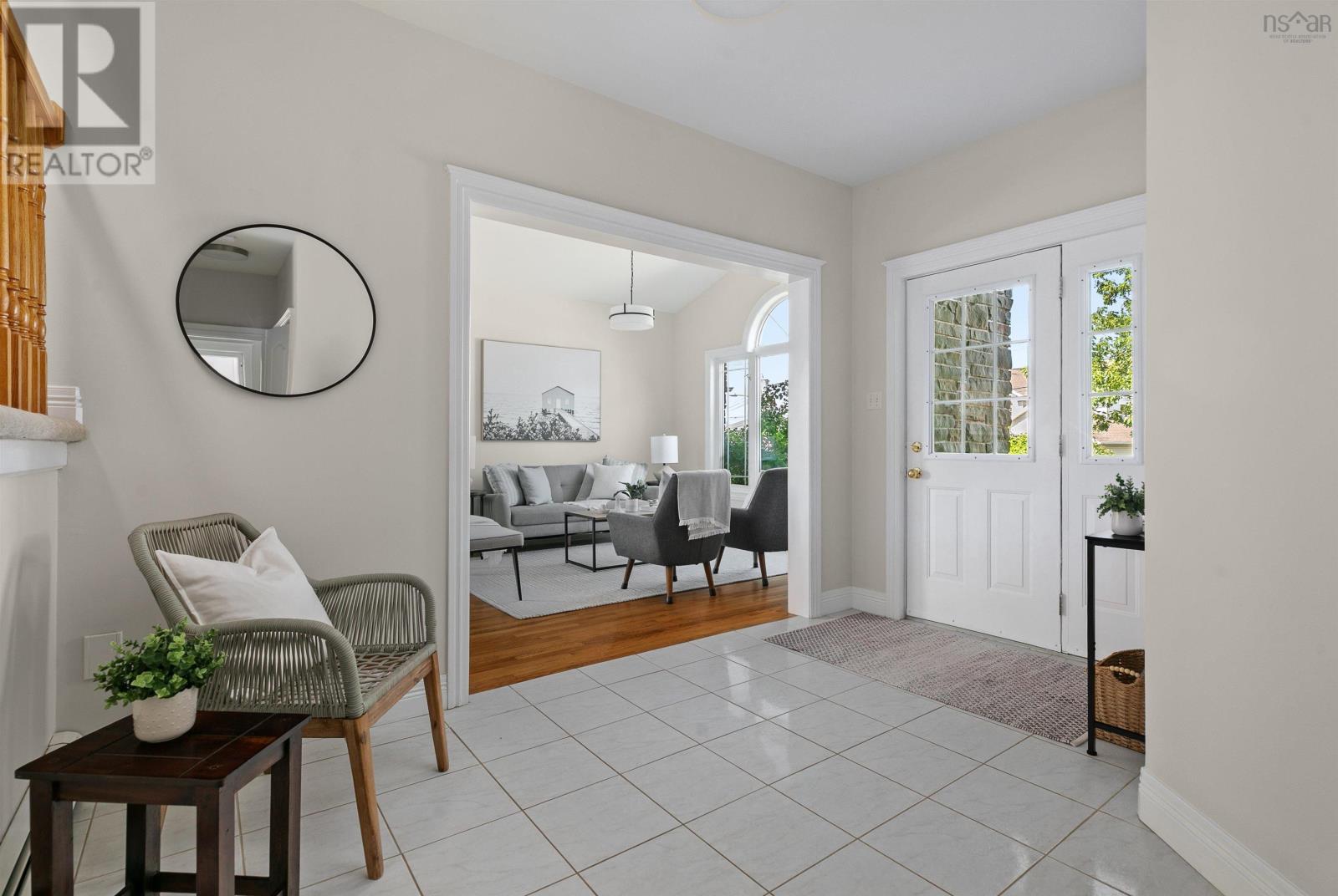 65 Stone Gate Drive Property Photo 2