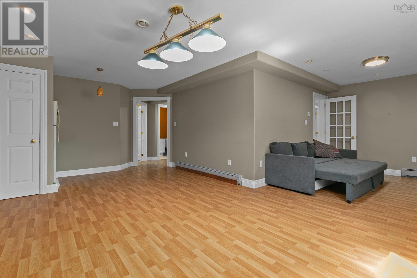 65 Stone Gate Drive Property Photo 40