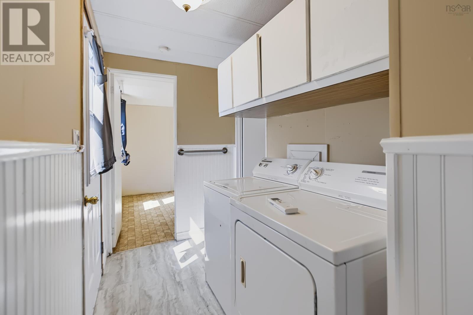 2 Costin Drive Property Photo 18