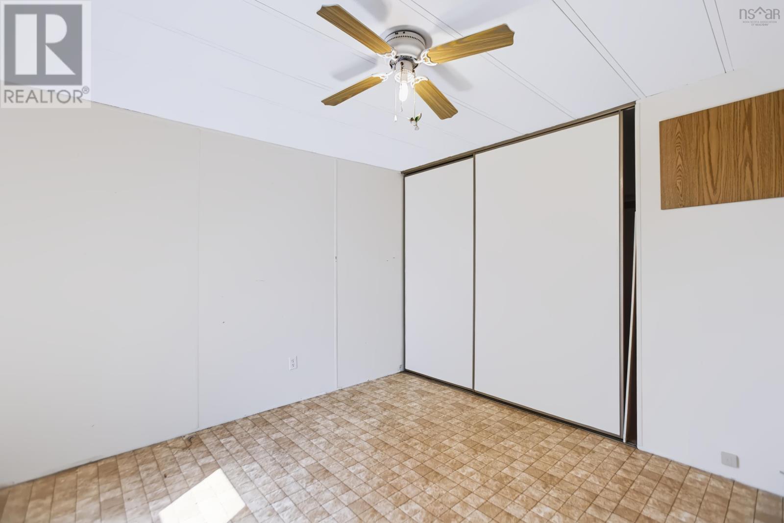 2 Costin Drive Property Photo 21