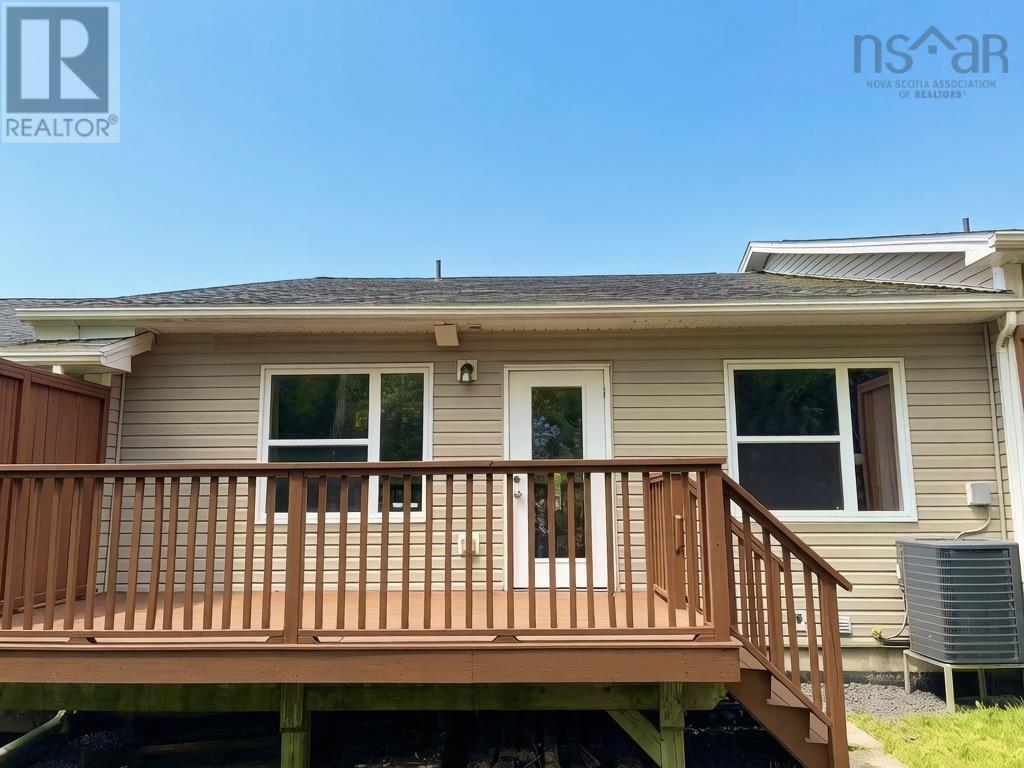 35 Crossfield Ridge Property Photo 46