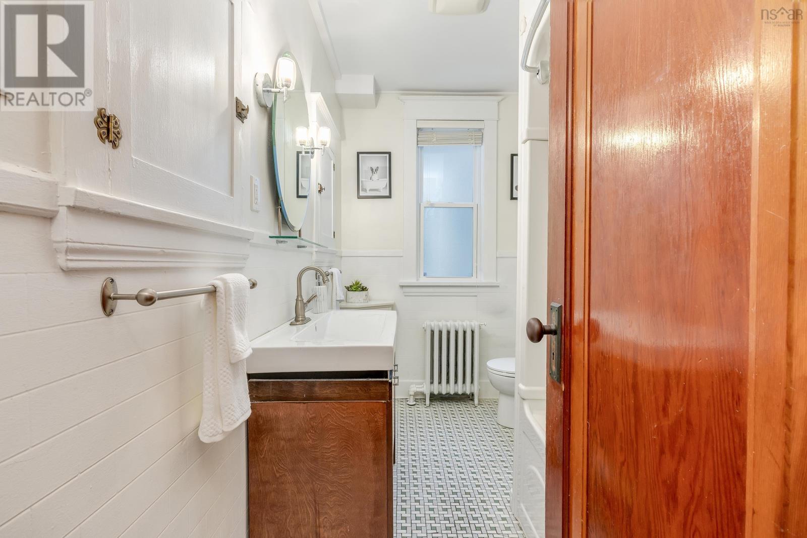 6030/6032 Cherry Street Property Photo 13