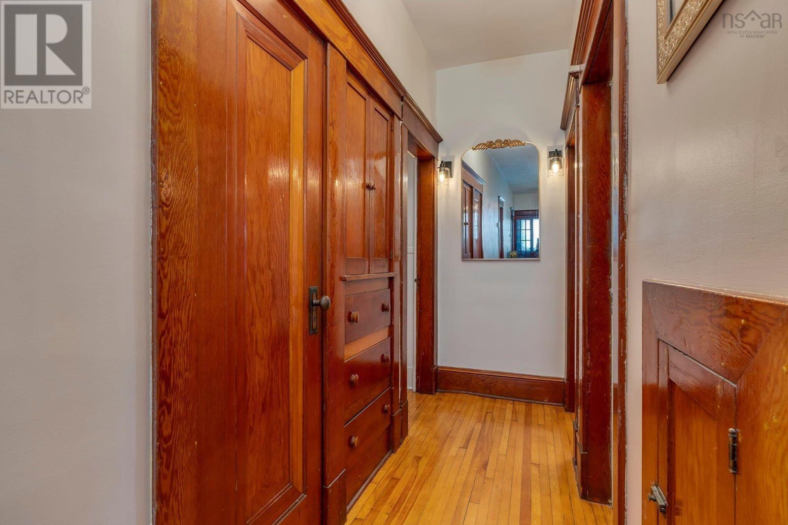 6030/6032 Cherry Street Property Photo 17