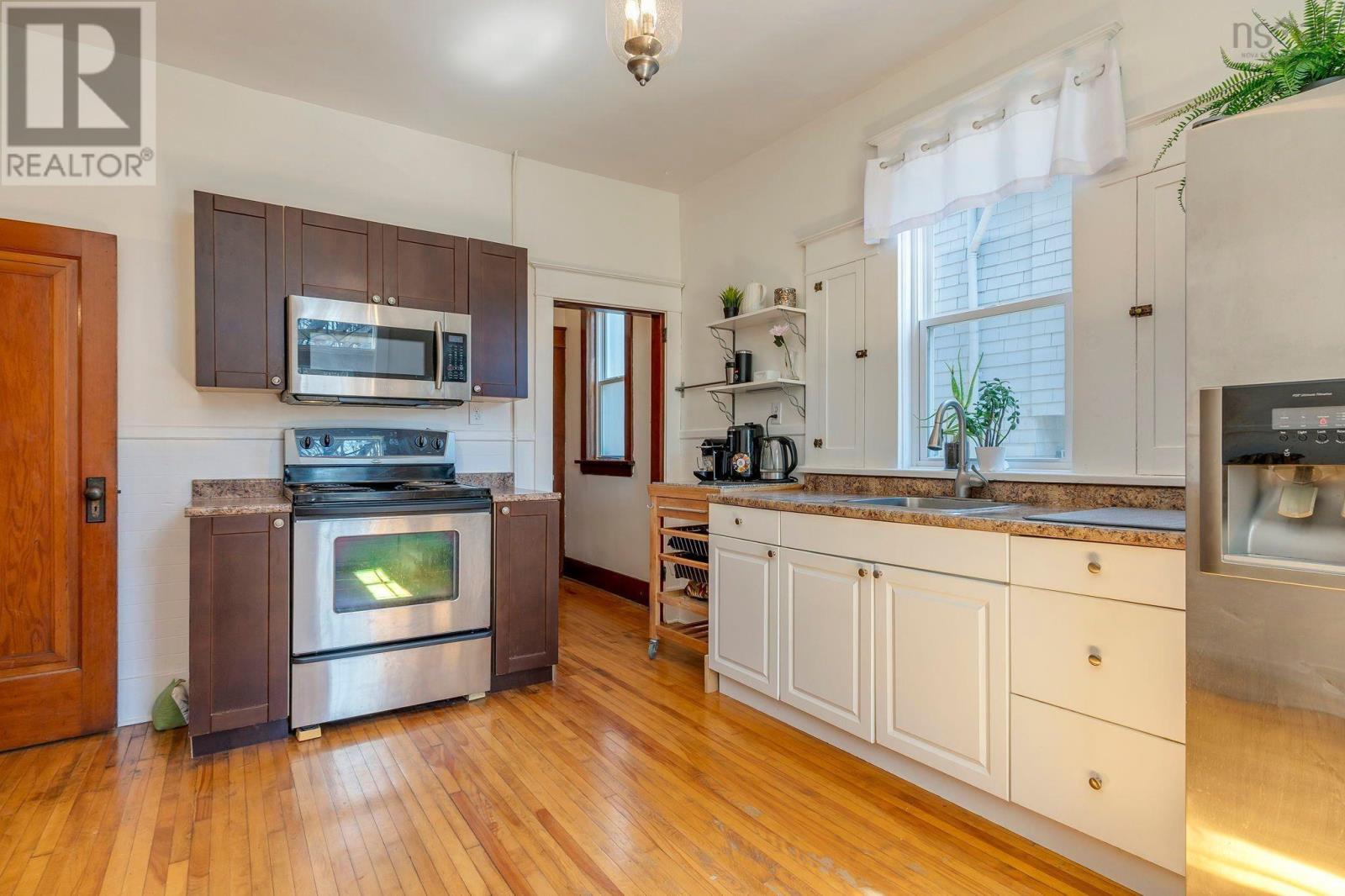 6030/6032 Cherry Street Property Photo 18