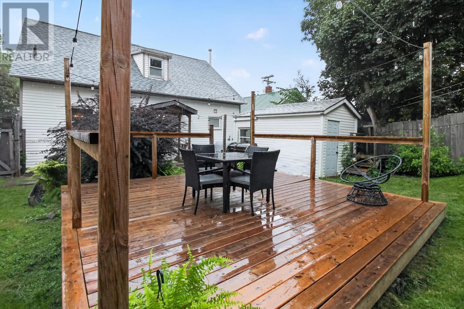 23 Twining Street Property Photo 8
