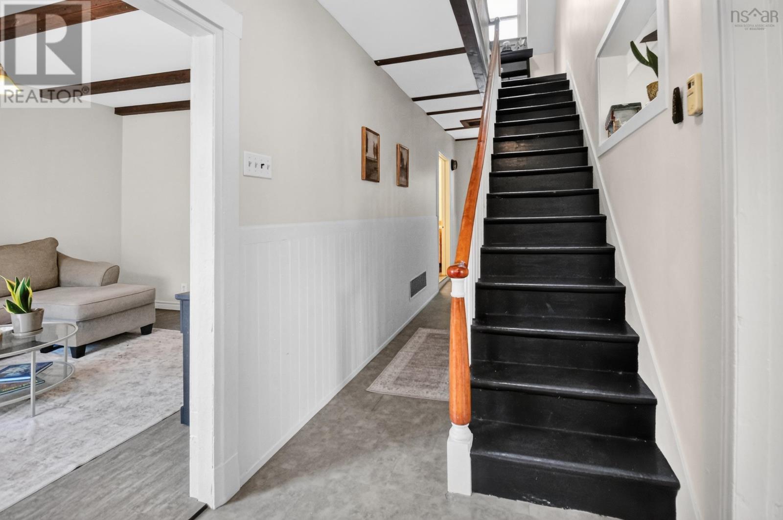 23 Twining Street Property Photo 36