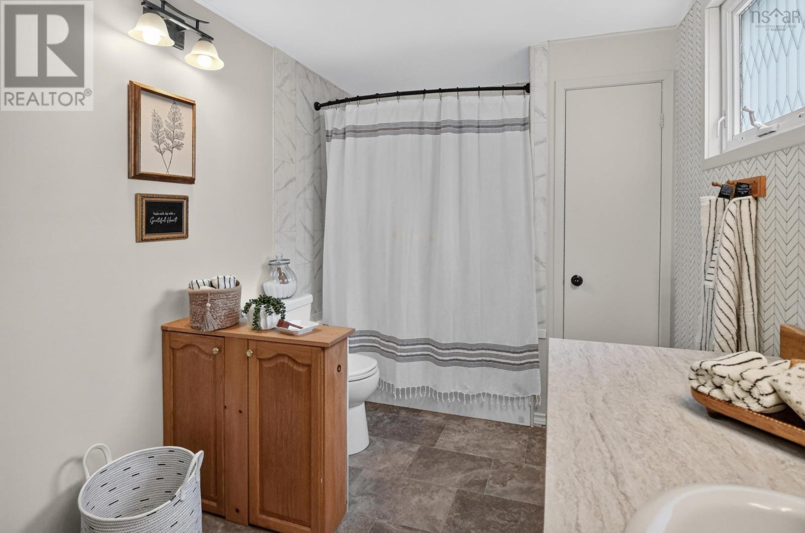 23 Twining Street Property Photo 48