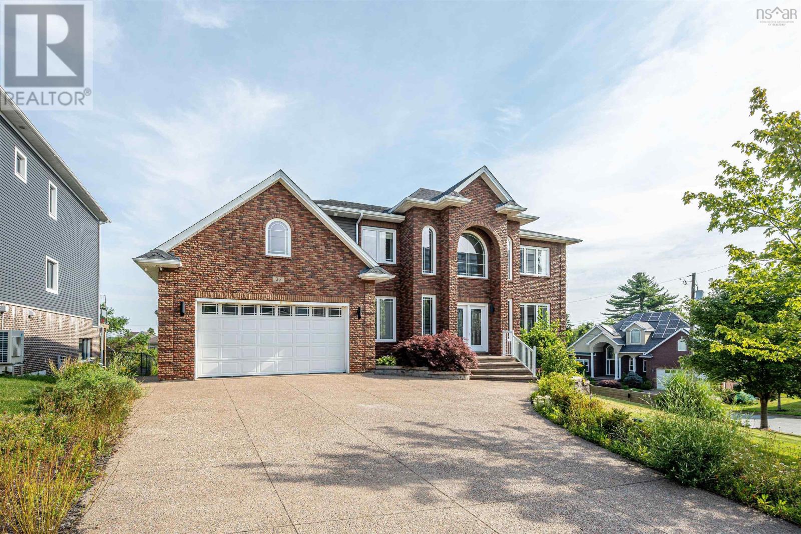 37 Worthington Place