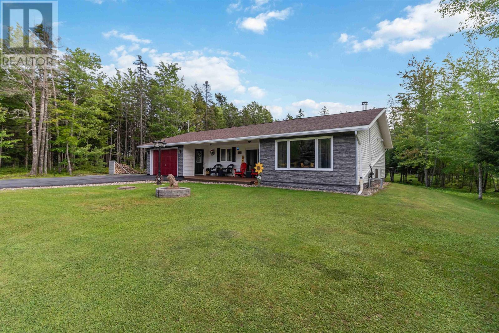 50 Skyridge Drive Property Photo 3