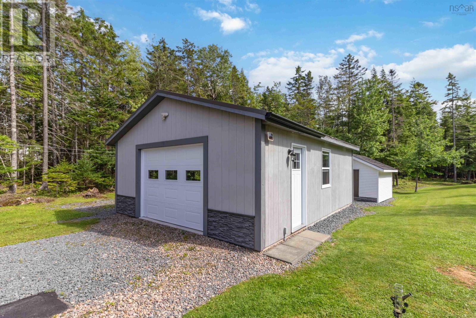 50 Skyridge Drive Property Photo 30