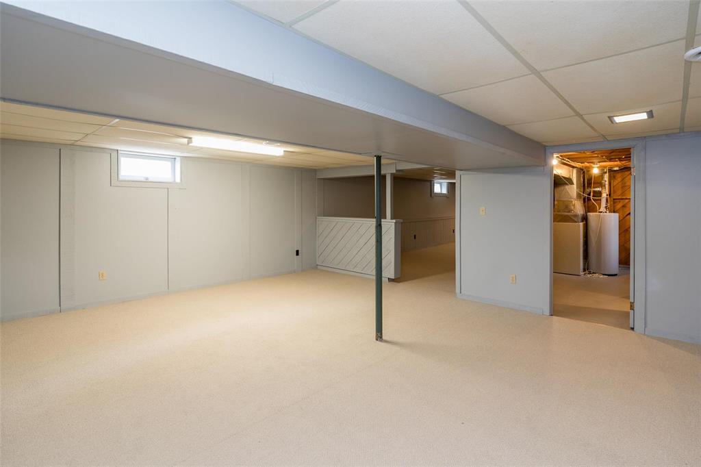103 Thunder Bay Property Photo 18