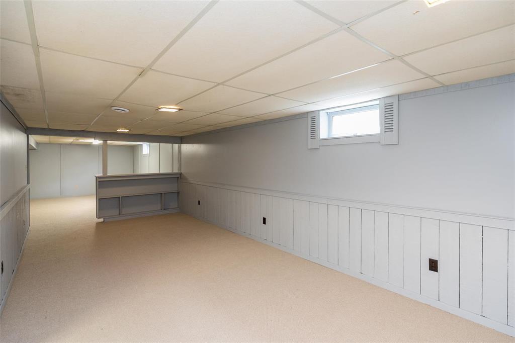 103 Thunder Bay Property Photo 20
