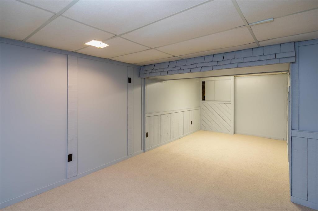 103 Thunder Bay Property Photo 21