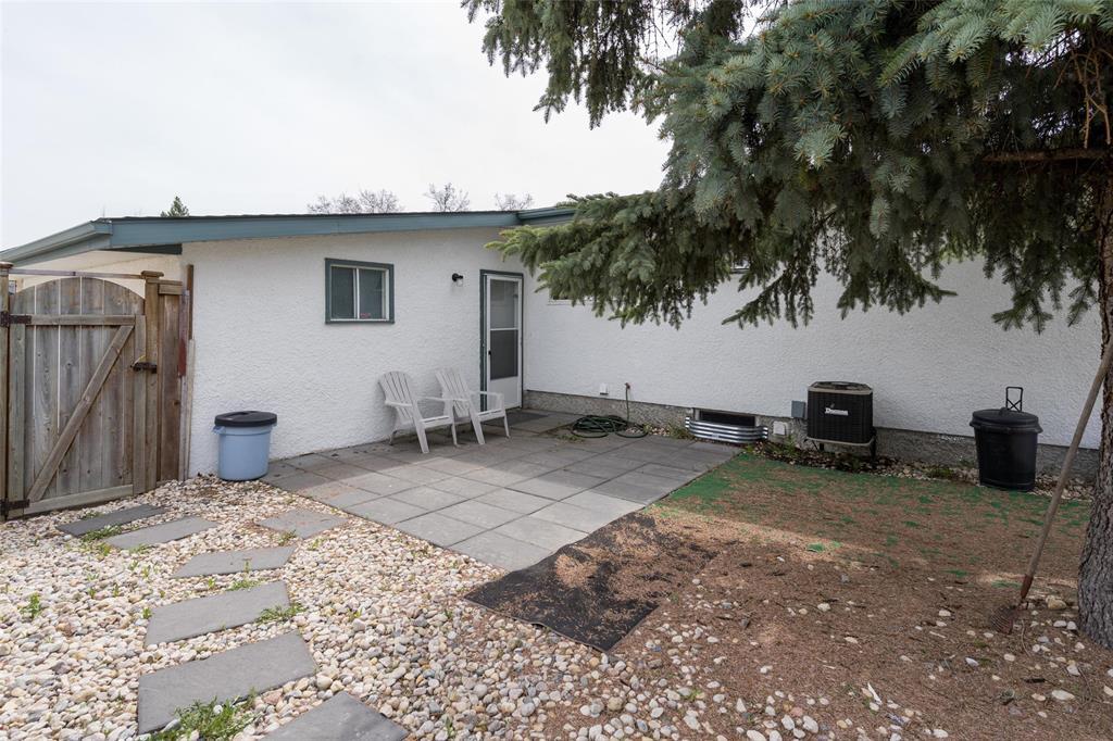 103 Thunder Bay Property Photo 24