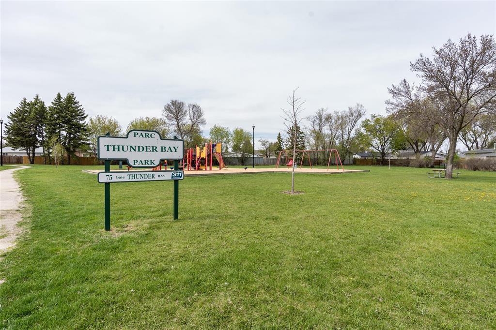 103 Thunder Bay Property Photo 28