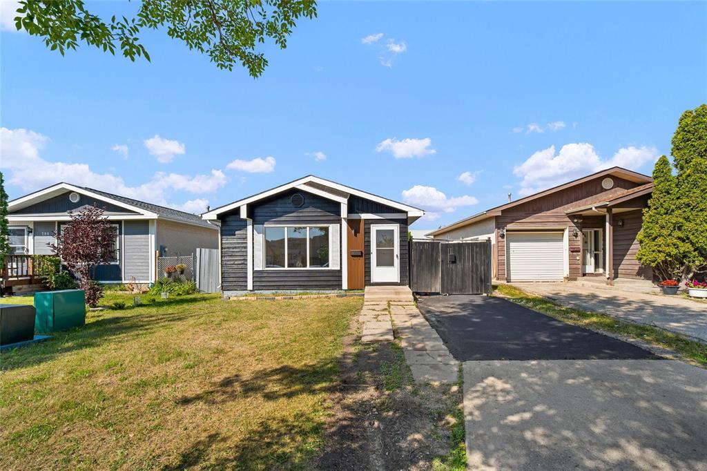 286 Barnham Crescent Property Photo 1