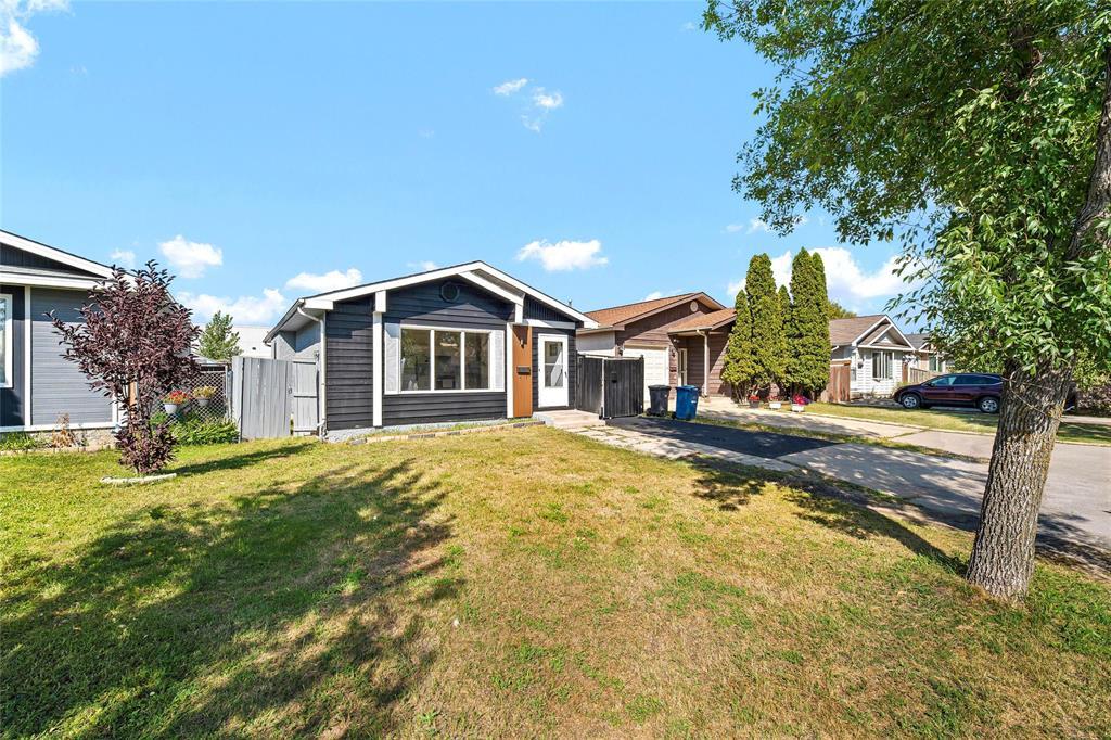 286 Barnham Crescent Property Photo 2