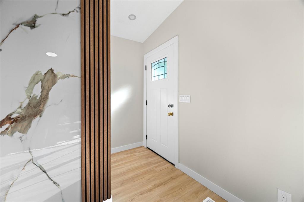 286 Barnham Crescent Property Photo 5