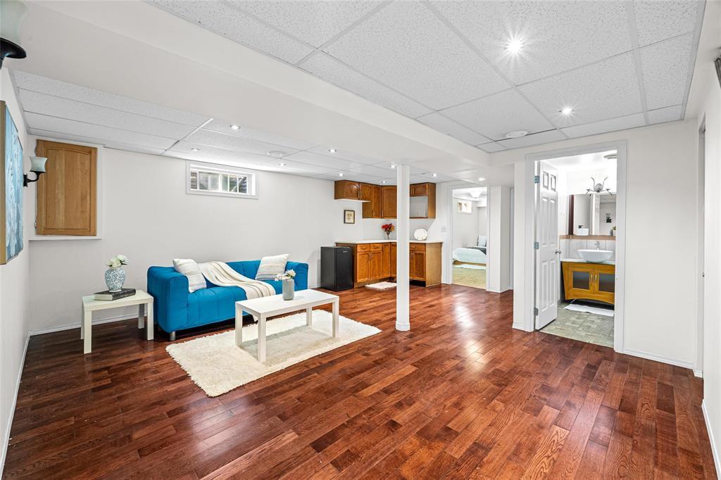 286 Barnham Crescent Property Photo 23