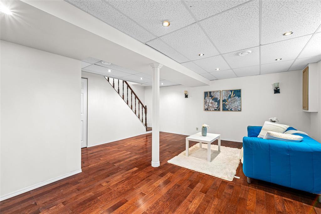 286 Barnham Crescent Property Photo 24