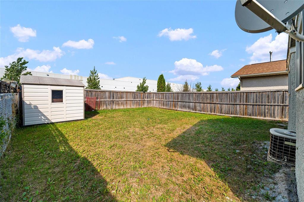 286 Barnham Crescent Property Photo 32