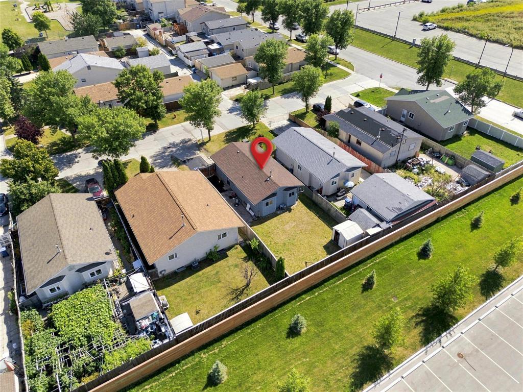 286 Barnham Crescent Property Photo 39