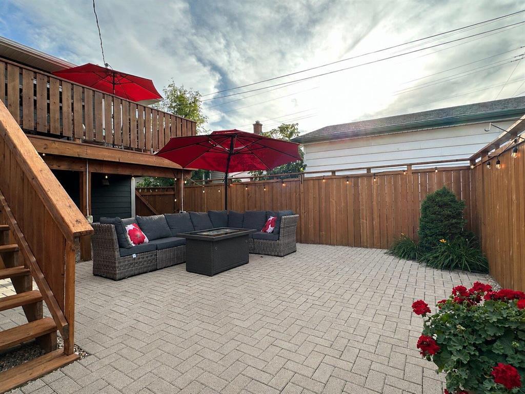 2535 Rosser Avenue Property Photo 2
