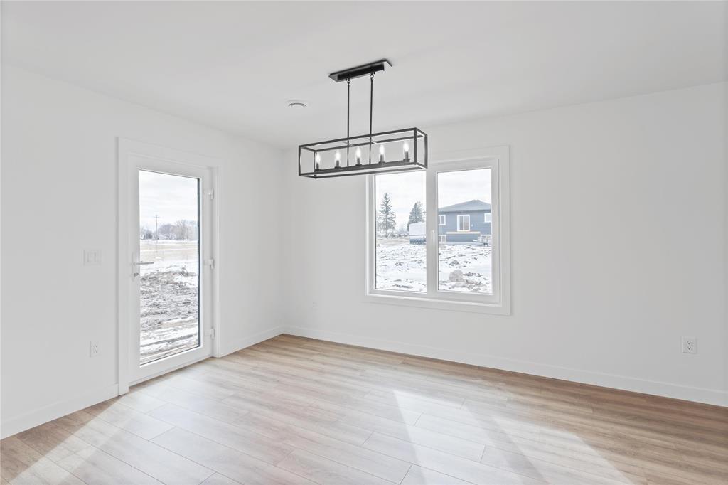 120 Langill Way Property Photo 8