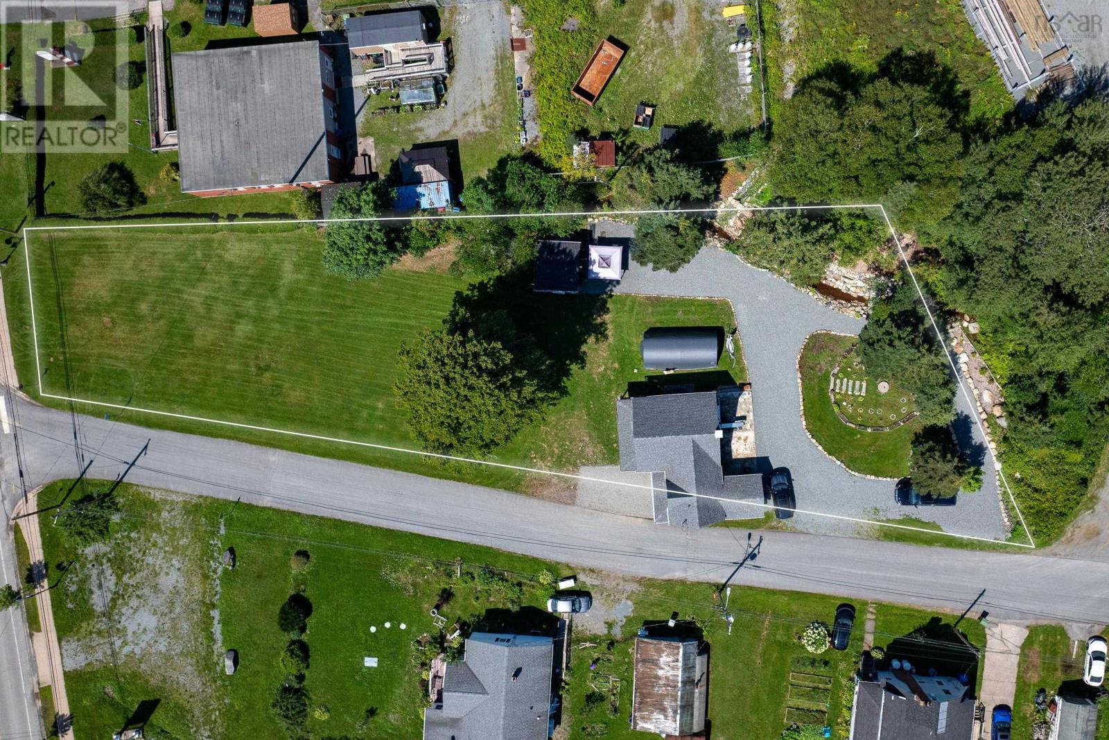 17 Behie Road E Property Photo 3