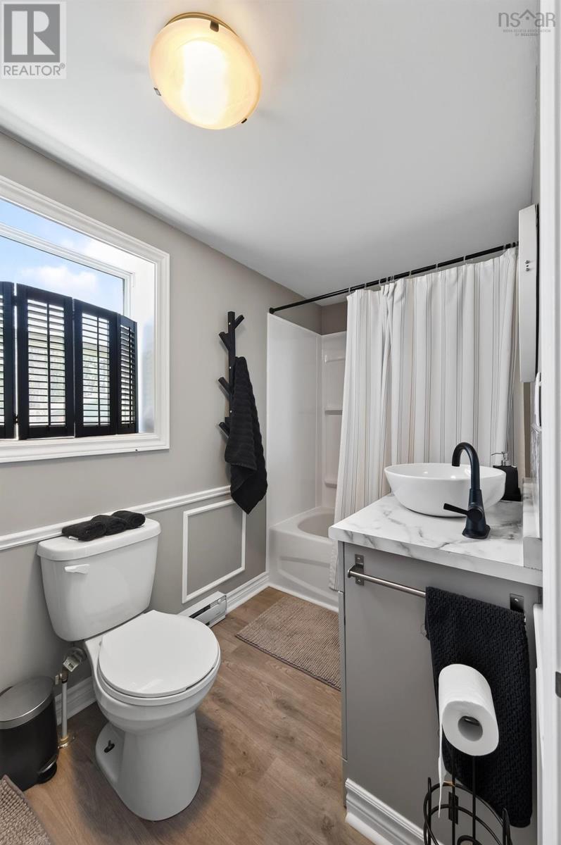 17 Behie Road E Property Photo 40