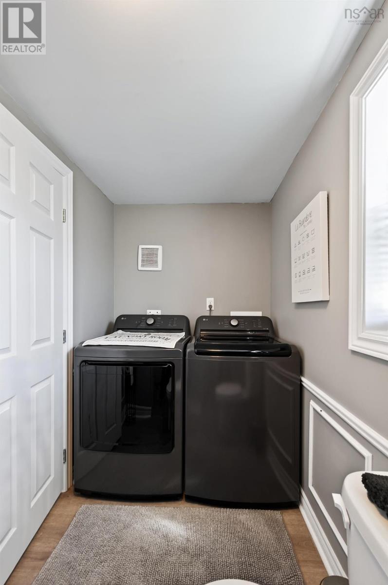 17 Behie Road E Property Photo 41