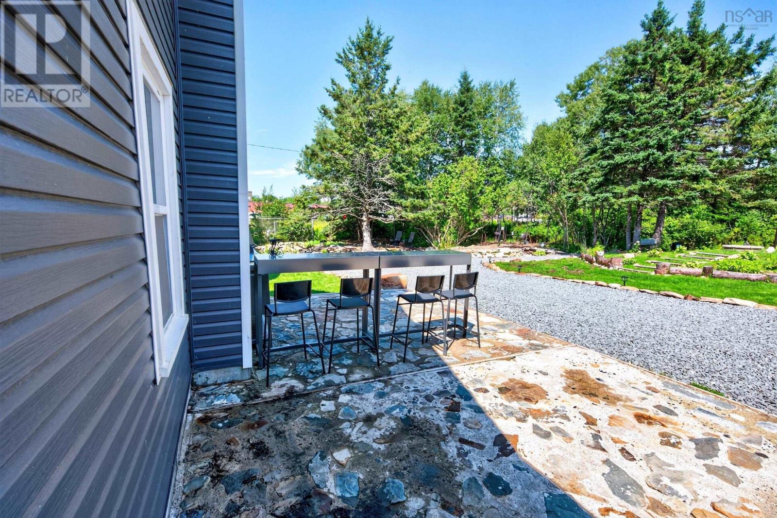 17 Behie Road E Property Photo 43