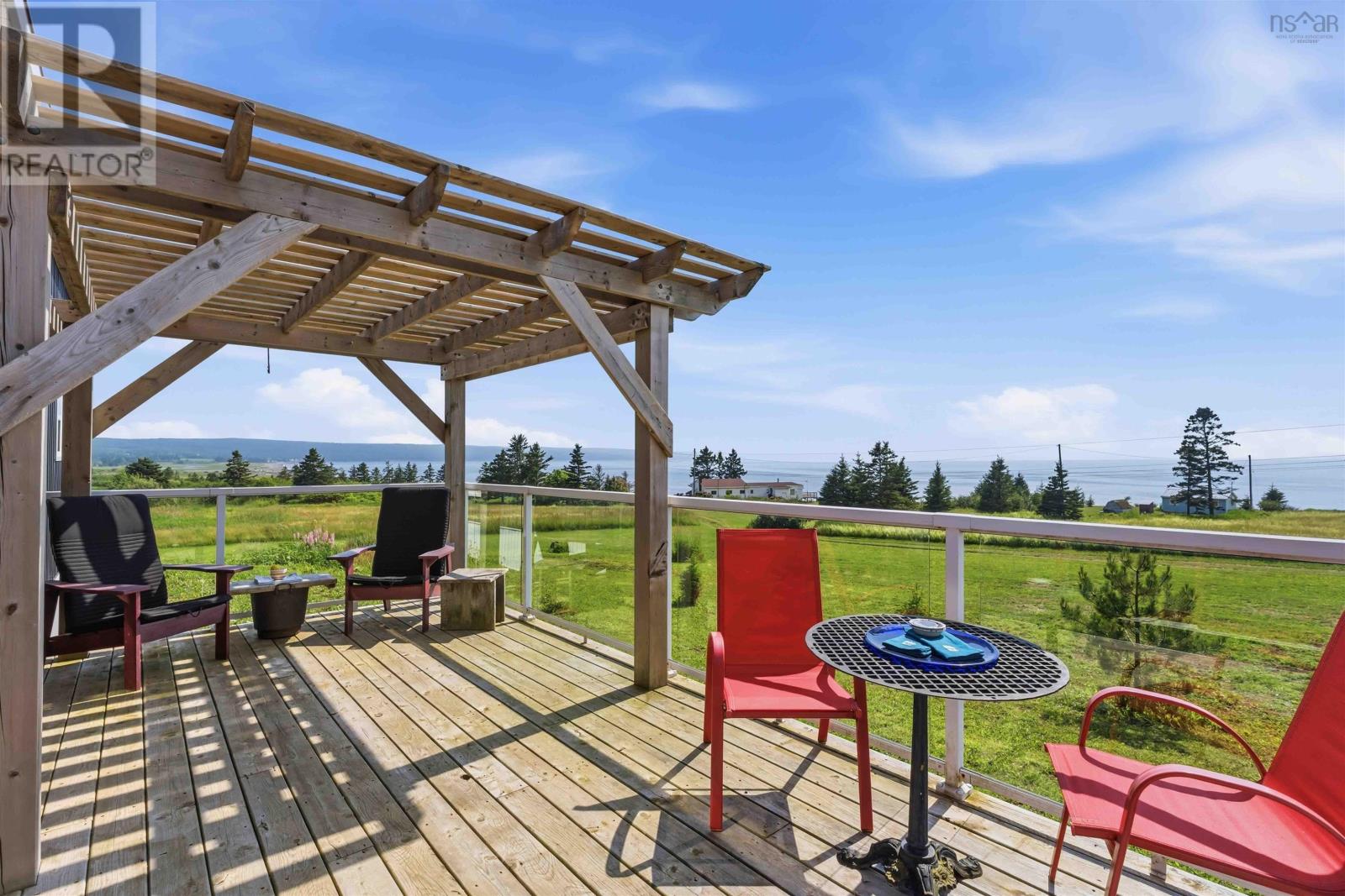 1474 Cape Split Road Property Photo 7