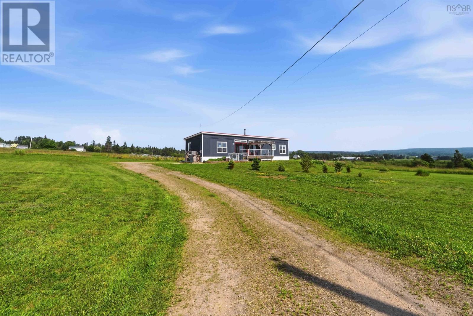 1474 Cape Split Road Property Photo 37