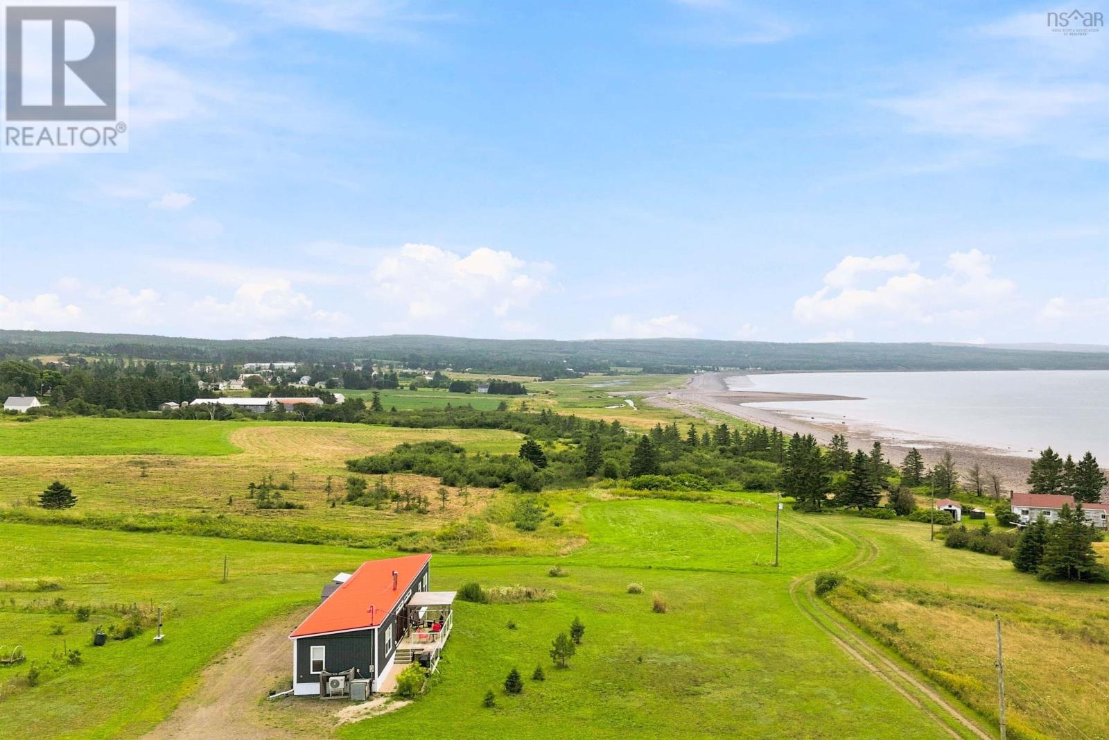 1474 Cape Split Road Property Photo 41