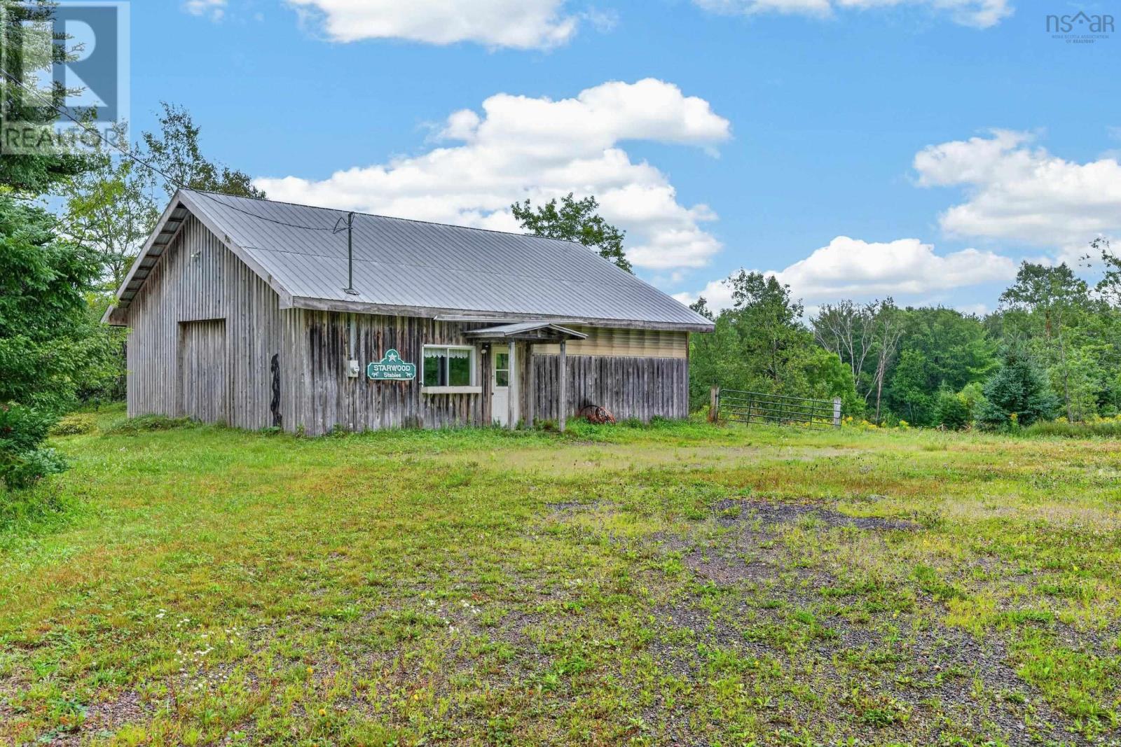 2489 Coxheath Road Property Photo 14