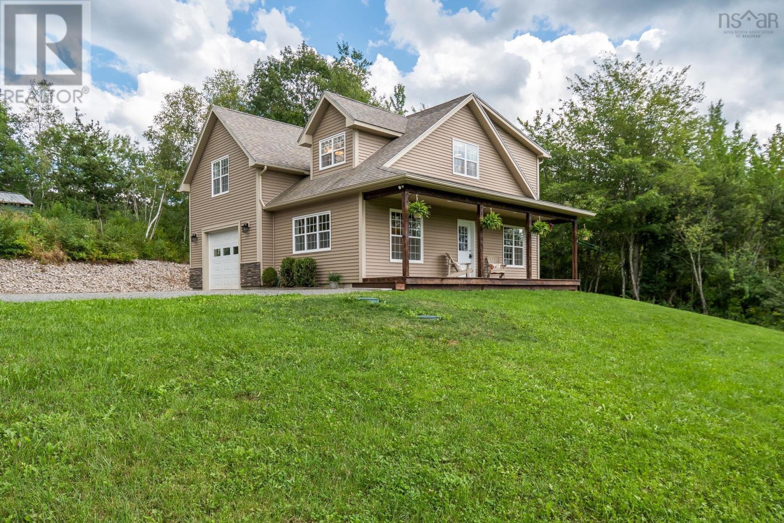 1017 Bog Road Property Photo 1