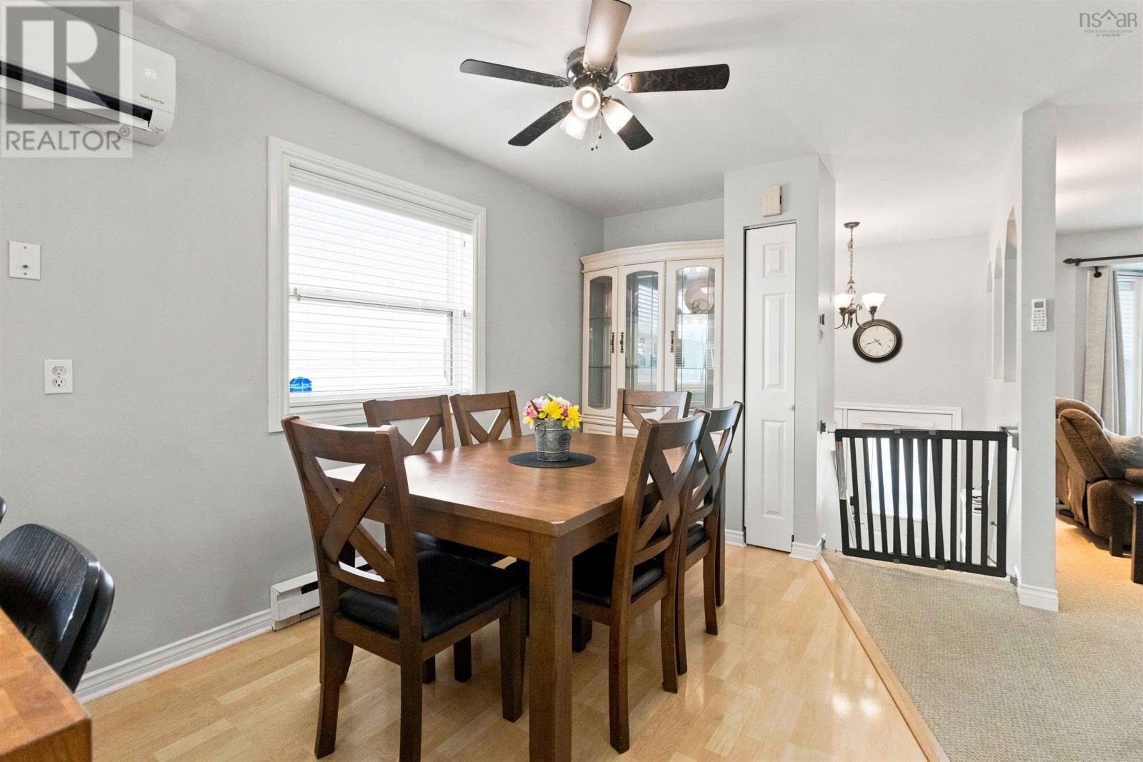7 Continental Lane Property Photo 10