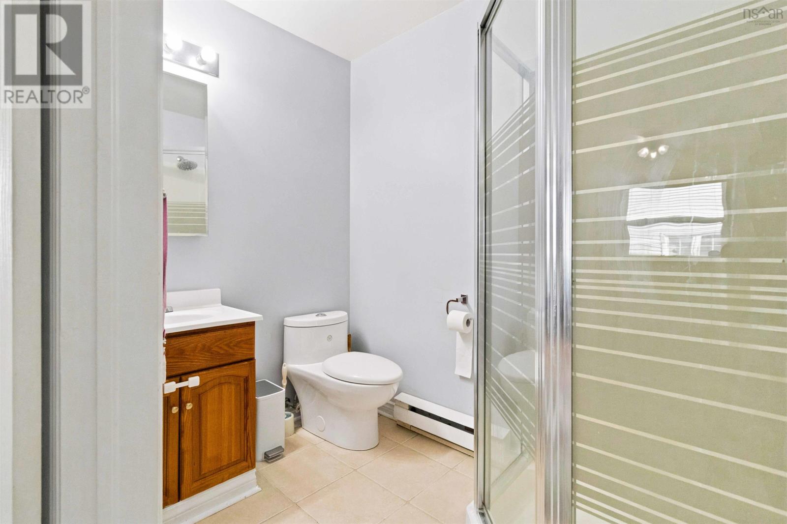 7 Continental Lane Property Photo 17