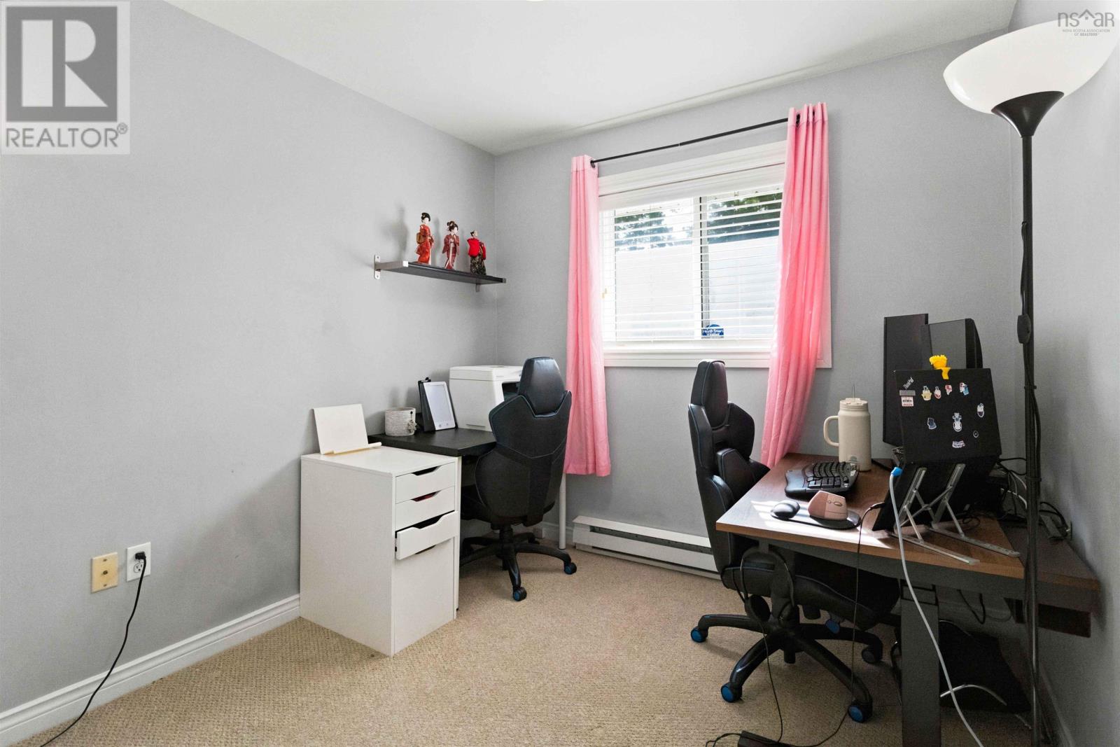 7 Continental Lane Property Photo 18
