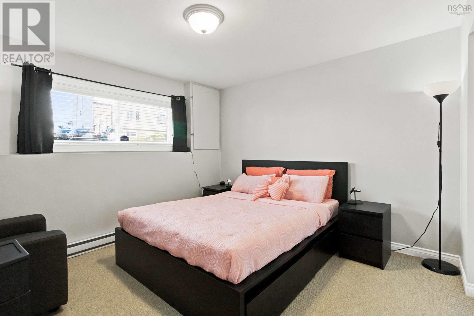 7 Continental Lane Property Photo 20