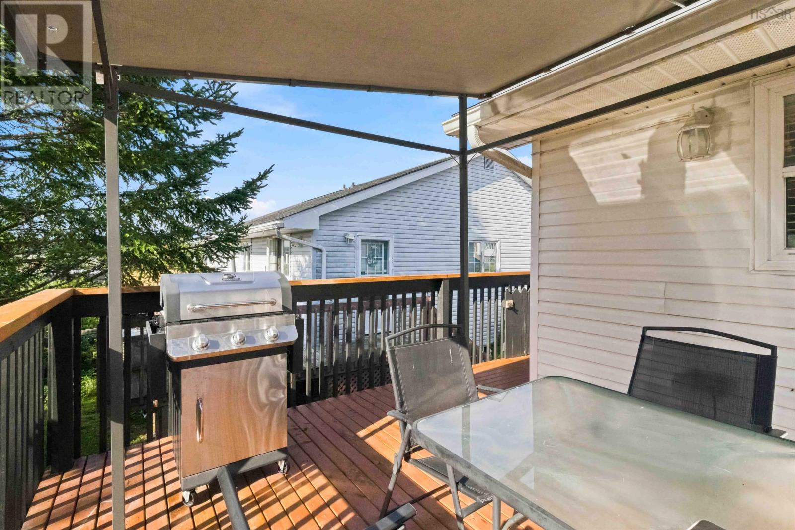 7 Continental Lane Property Photo 25